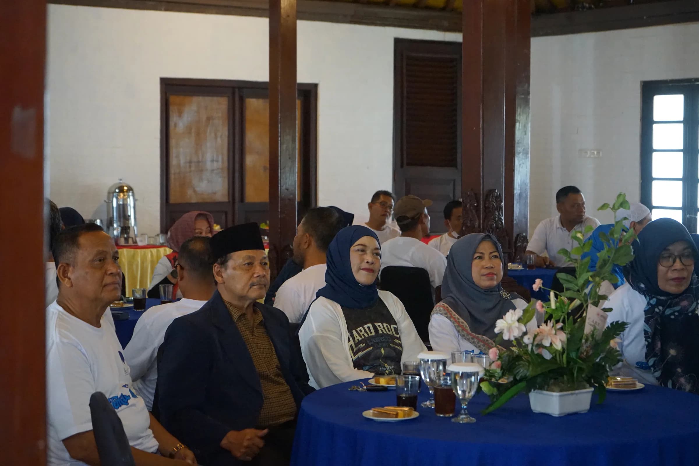 Penuh Keakraban! IKA UNIBA Surakarta Sukses Gelar ‘Temu Kangen’, Dihadiri Rektor dan Mantan Rektor