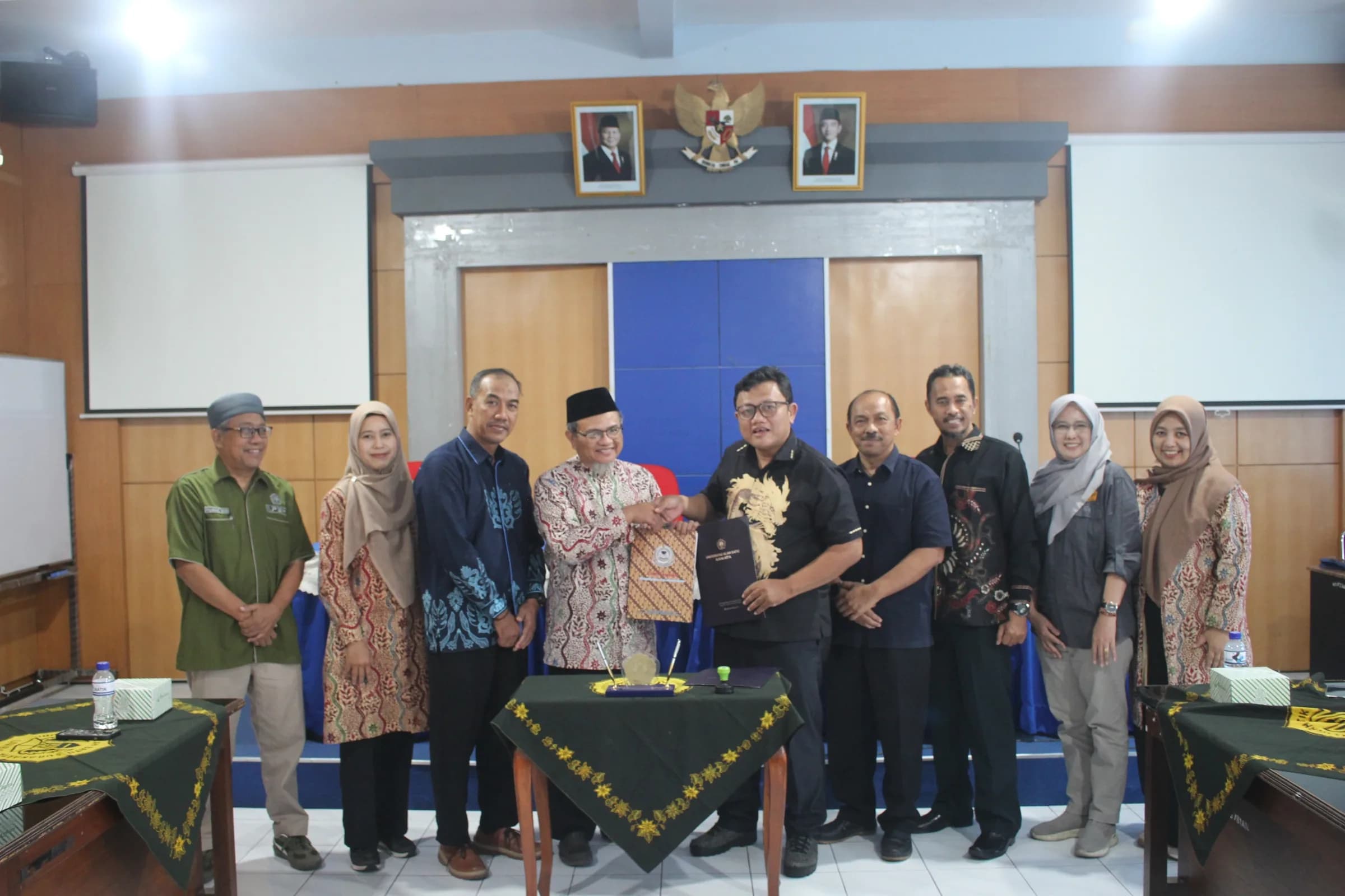 Tingkatkan Kualitas SDM dan Riset, UNIBA Surakarta Gandeng Latief Foundation melalui Program Beasiswa Pascasarjana dan Hibah Penelitian