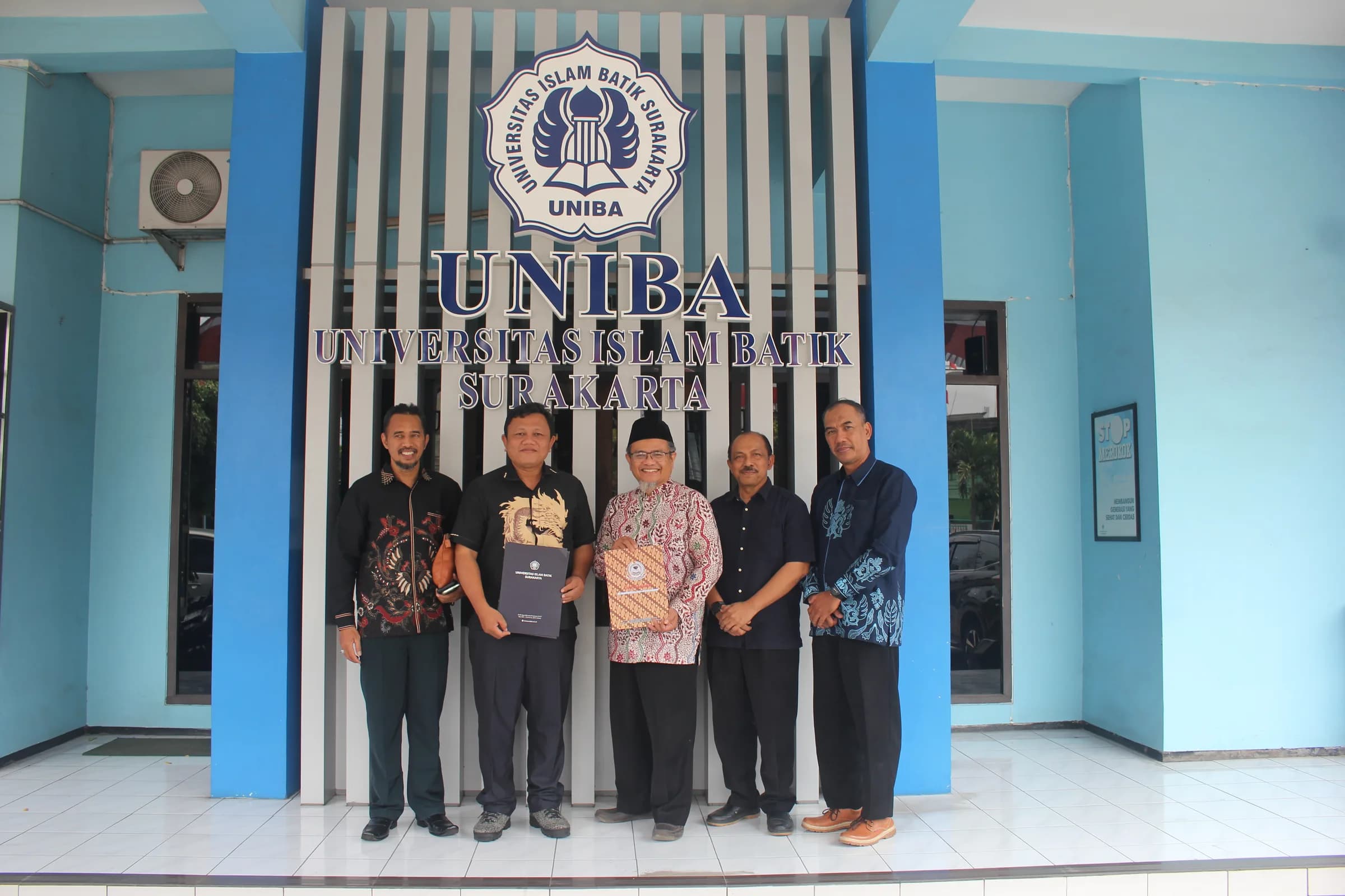 Tingkatkan Kualitas SDM dan Riset, UNIBA Surakarta Gandeng Latief Foundation melalui Program Beasiswa Pascasarjana dan Hibah Penelitian