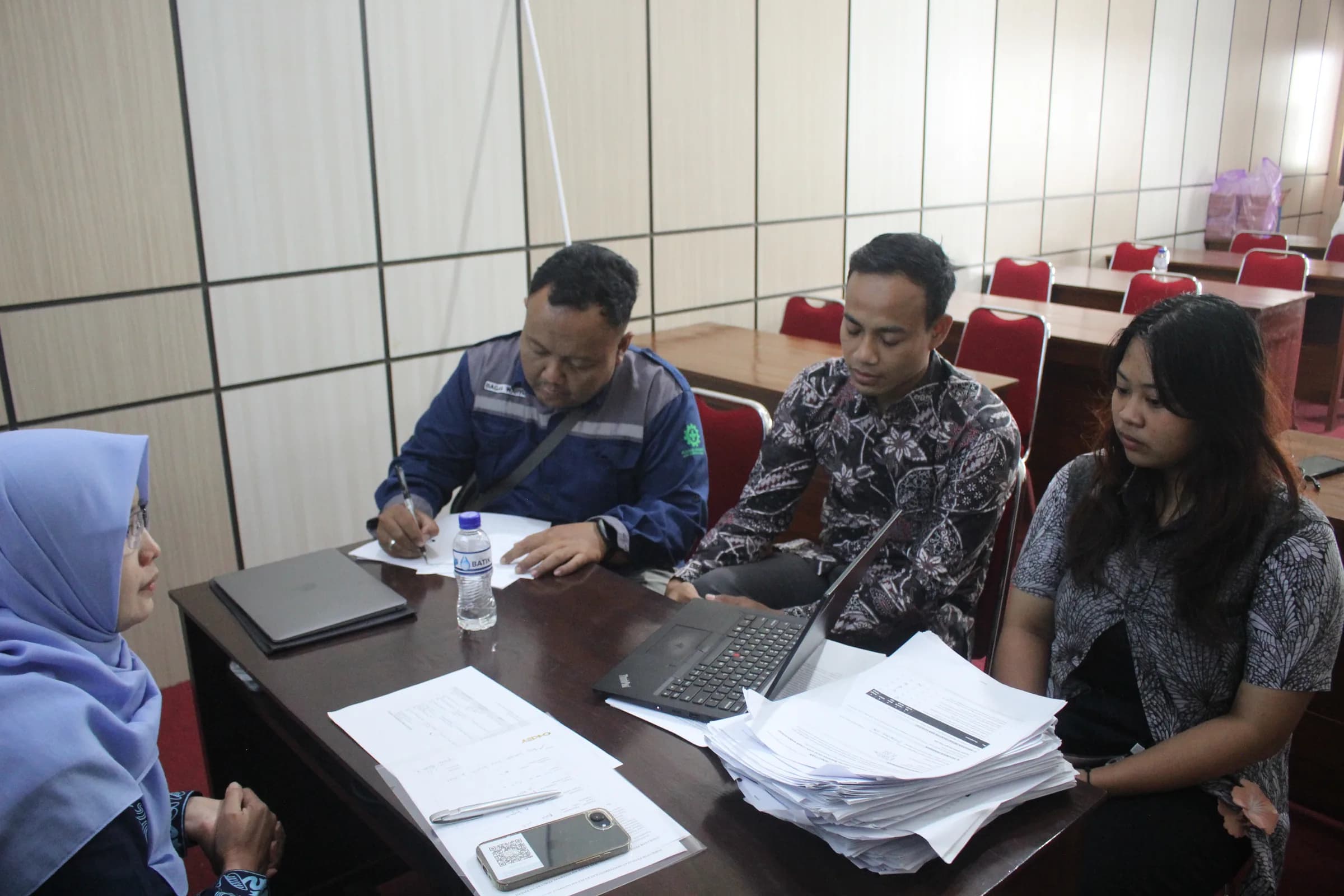 UNIBA Surakarta Gelar Monev Program Penelitian dan Pengabdian Masyarakat Hibah Kemendiktisainstek 2026