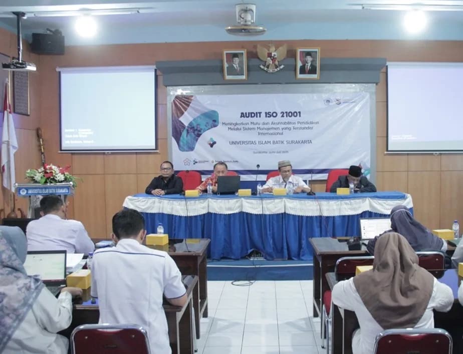 UNIBA Surakarta Lanjutkan Komitmen Mutu Global, Gelar Audit Sertifikasi ISO 21001 Stage 2