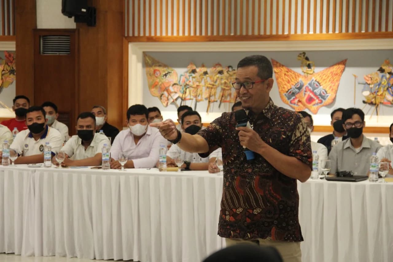 GATHERING UNIBA SURAKARTA 2022: PENYATUAN KOMITMEN UNTUK KEMAJUAN UNIBA SURAKARTA