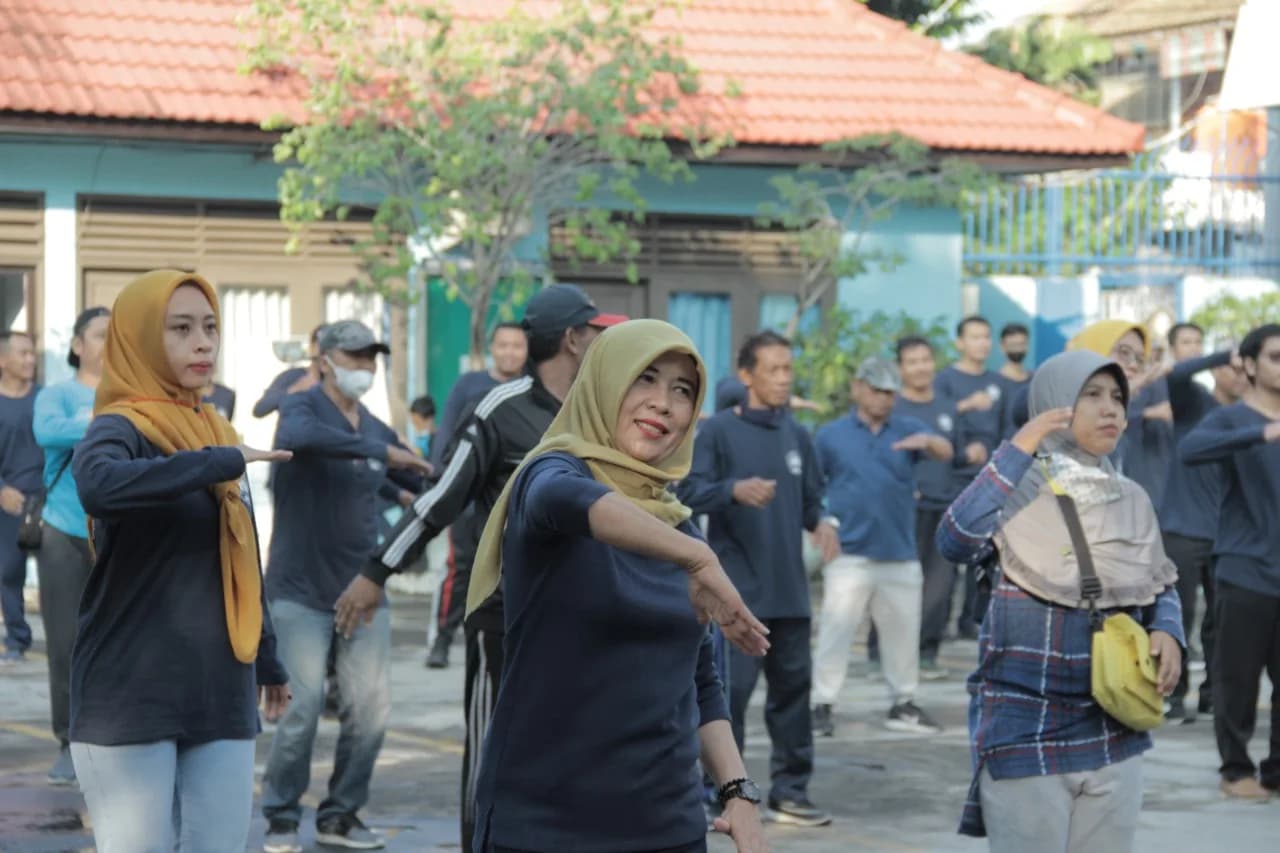 RAYAKAN DIES NATALIS KE-39, GELAR UNIBA SEHAT, UNIBA GEMBIRA