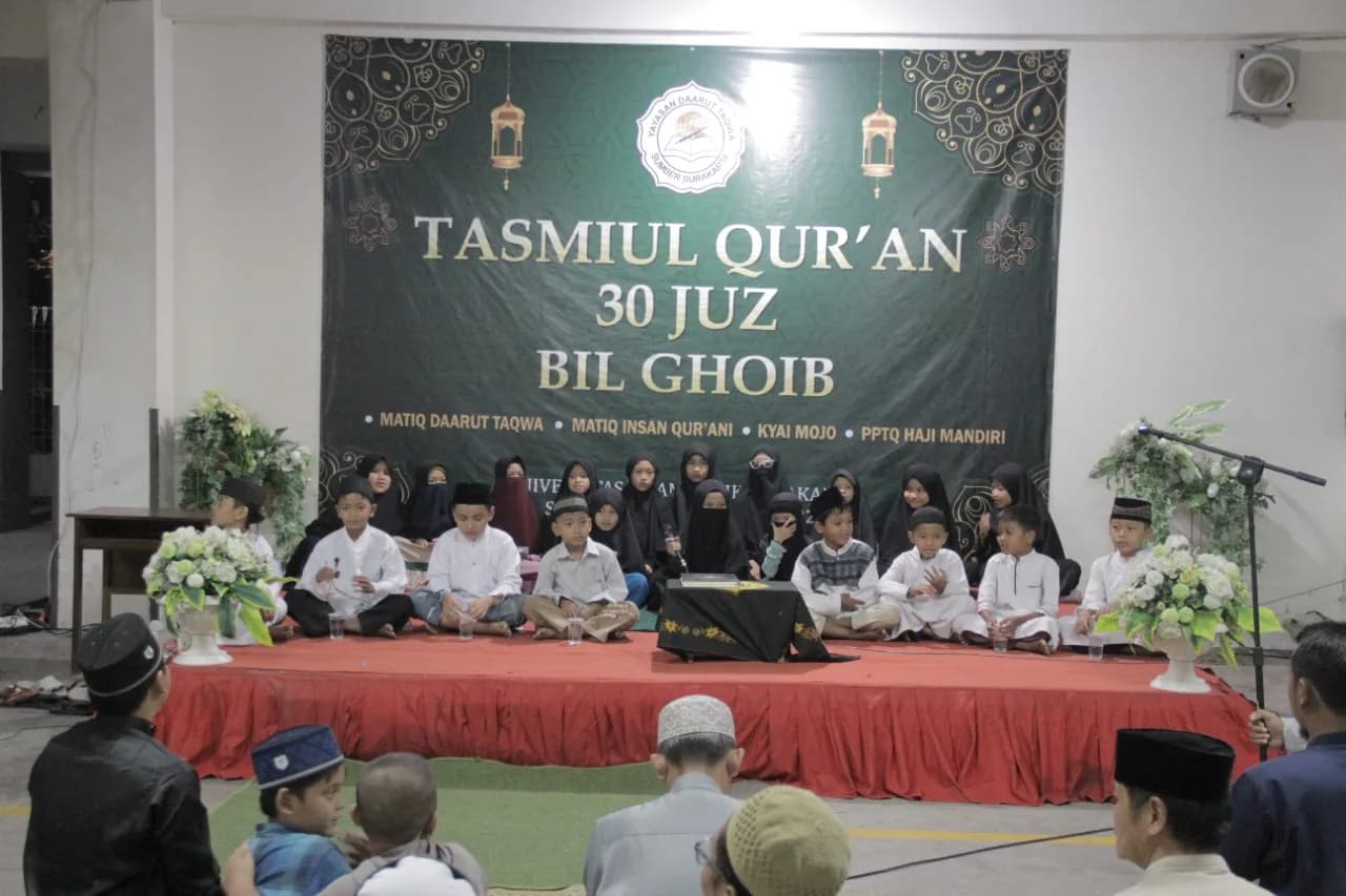 PEMBUKAAN RUMAH TAHFIDZ KYAI MOJO-DAARUT TAQWA UNIVERSITAS ISLAM BATIK SURAKARTA