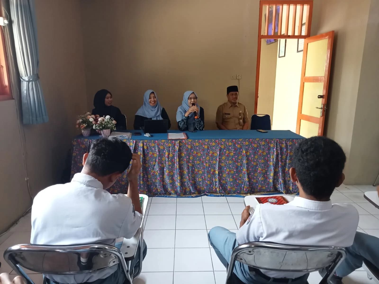 Memperkuat Sinergi Pendidikan, UNIBA Surakarta Resmi Jalin Kerja Sama Strategis dengan SMKN 1 Sambi
