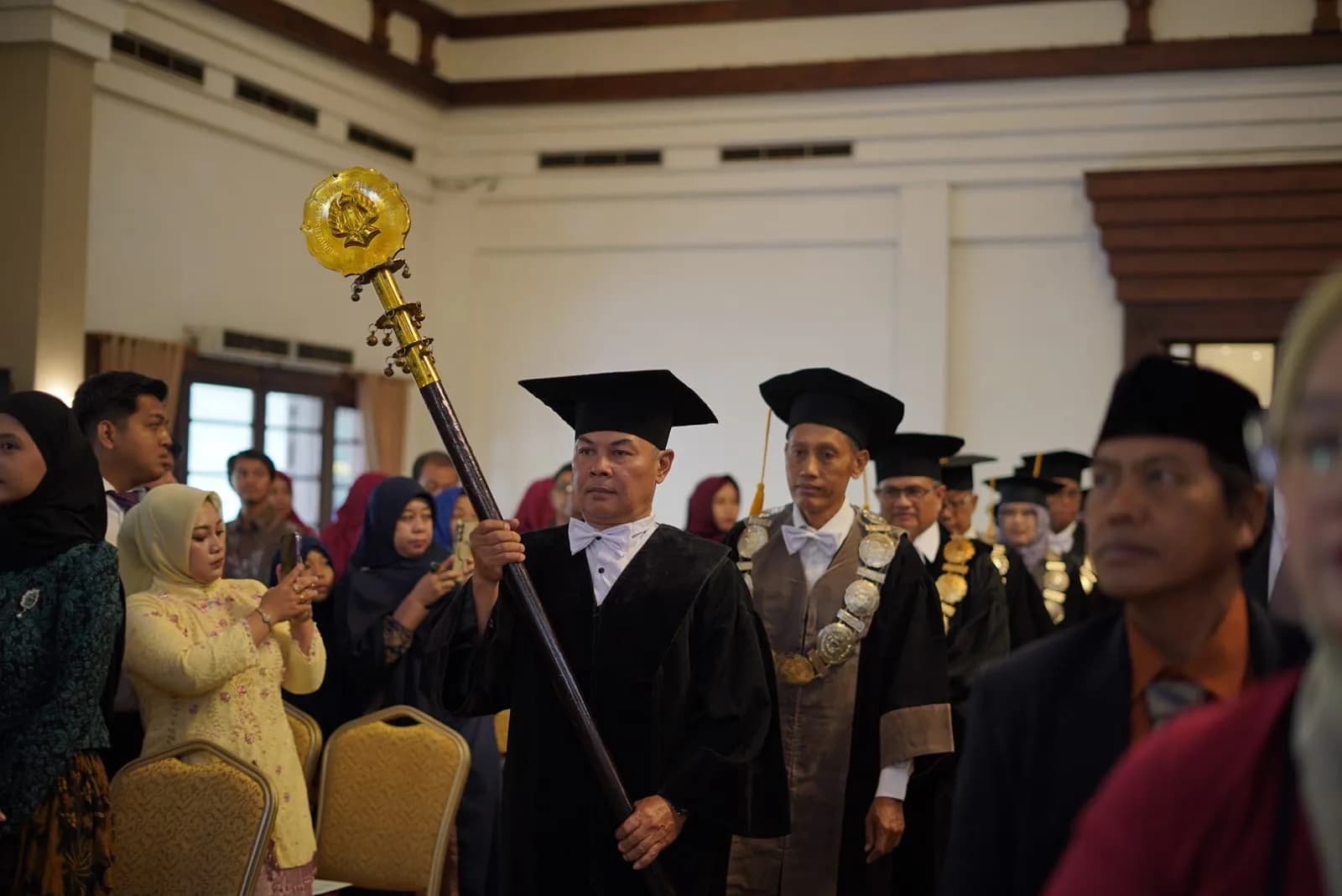 UNIBA Surakarta Lepas 204 Lulusan pada Wisuda Ke-59: Bukti Kualitas dan Kepercayaan Publik