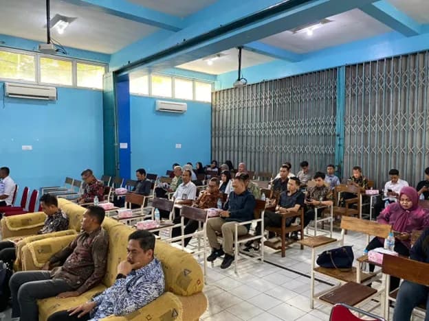 Espresso Coffee Morning UNIBA Surakarta: Mengupas Tuntas KUHP Nasional dari Paradigma hingga Implementasi